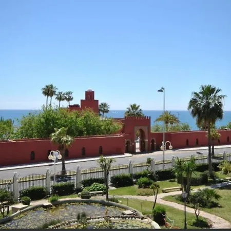 215. Primera Línea De Playa. Benalmádena